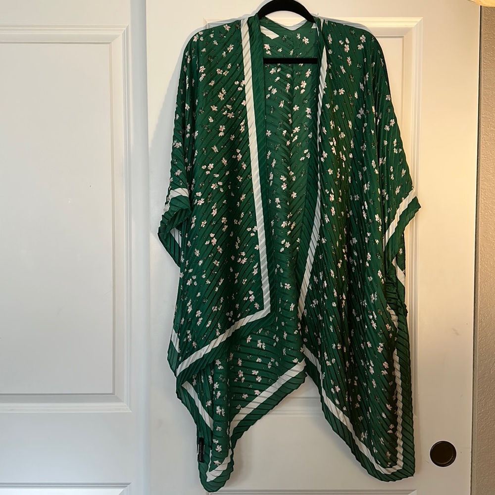 Green satin shawl